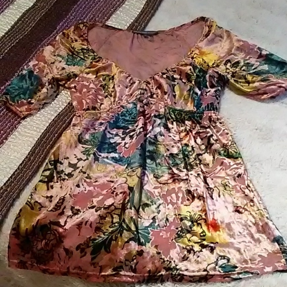 Hale Bob beautiful top. Pink/mauve & emerald color - Picture 1 of 4